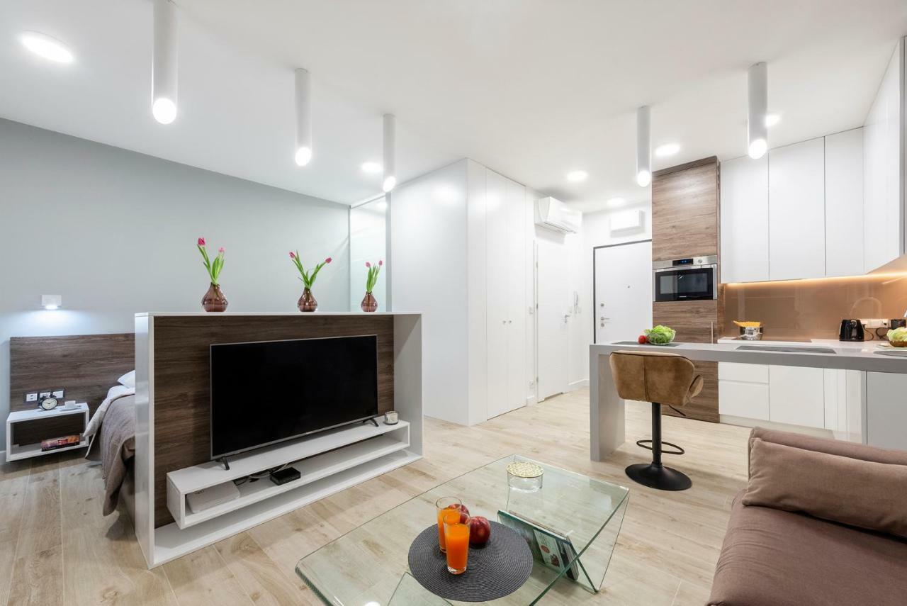 Apartament Luxury Miedzyborska 8B Varsavia Esterno foto