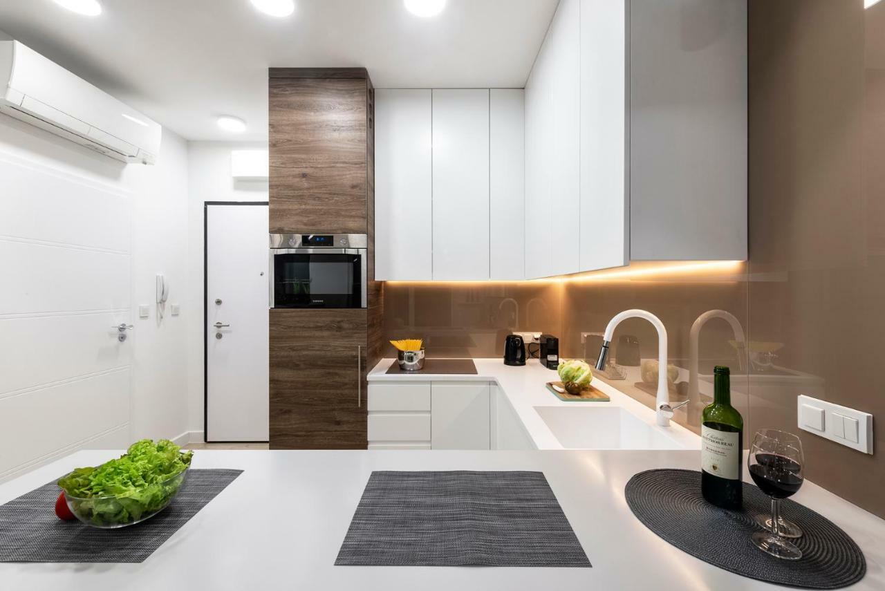 Apartament Luxury Miedzyborska 8B Varsavia Esterno foto